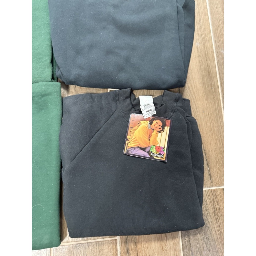 Lot Of 4 Vintage Blank Crewneck Sweater Jerzees/Fruit Of The Loom Green/Black L - Picture 5 of 5